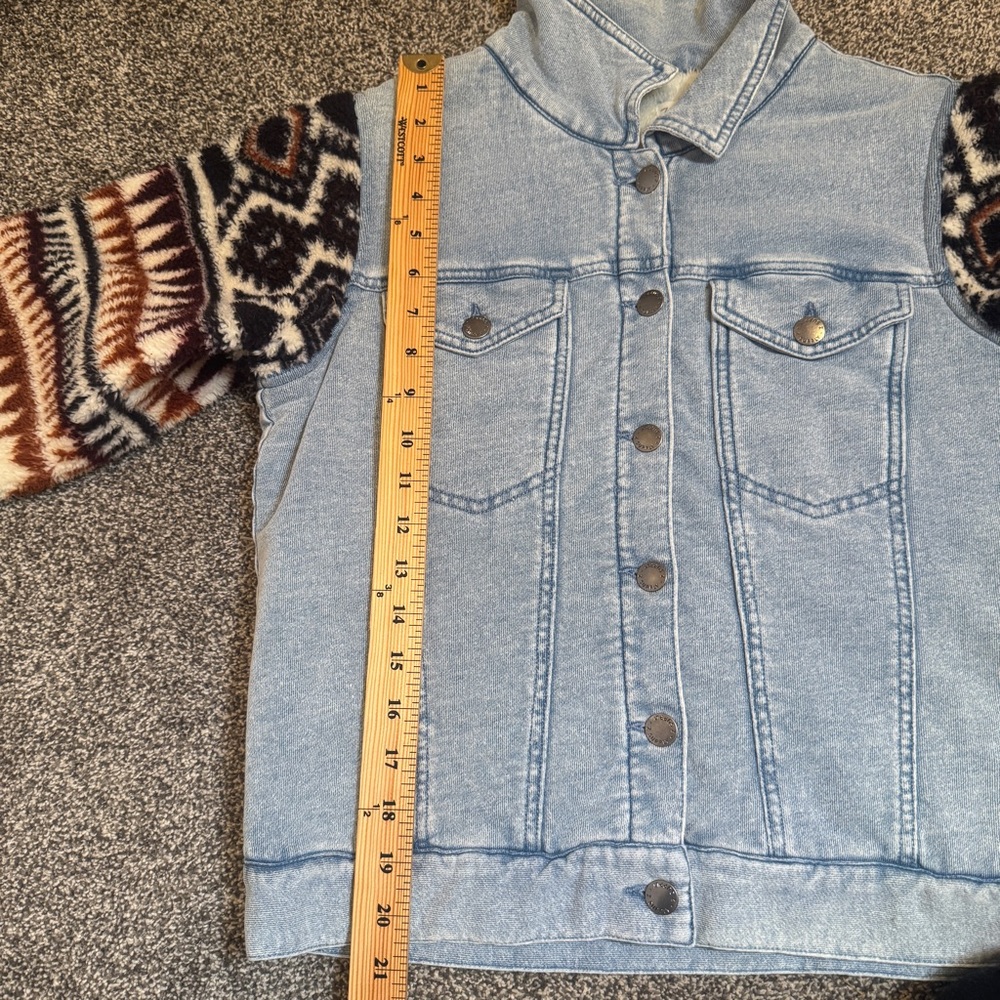 Z Supply Small Sherpa Lined Cotton Trucker Jacket Aztec Print Sweater Sleeves - Picture 6 of 9